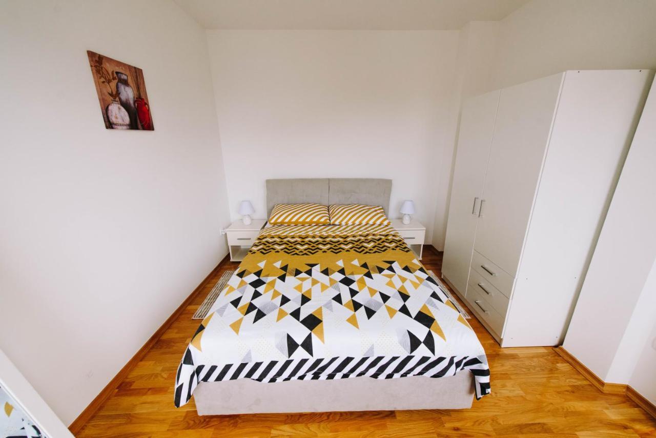 Apartman Oaza Баня-Лука Екстер'єр фото