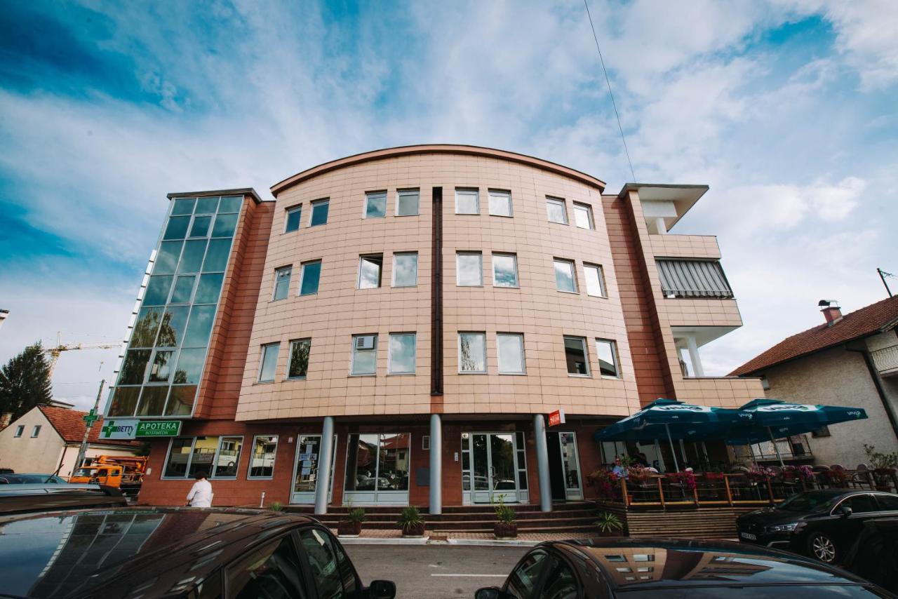 Apartman Oaza Баня-Лука Екстер'єр фото